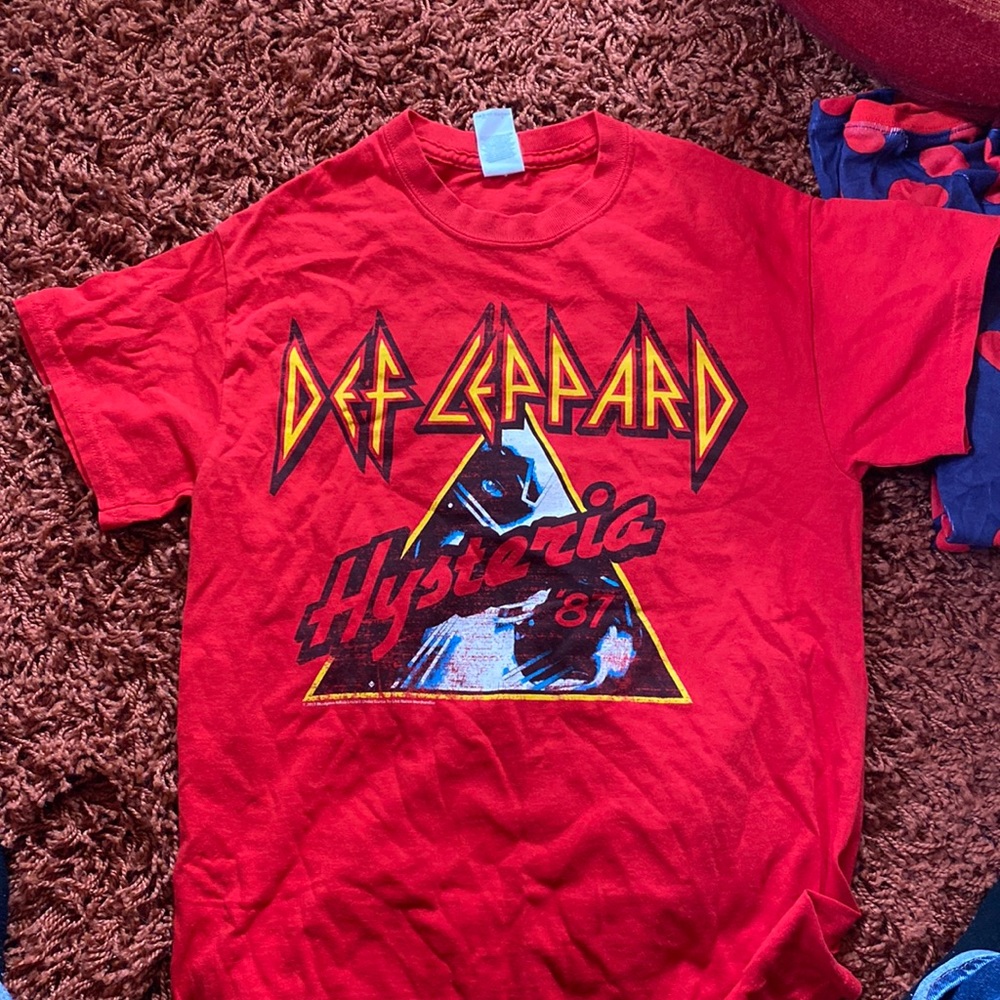 Life Clothing Def Leppard T shirt